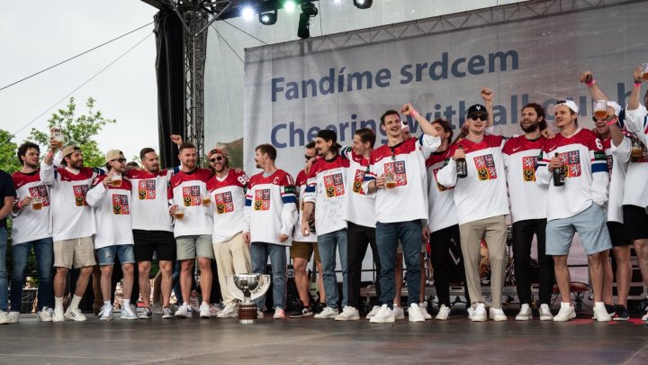 Mistři světa slavili s fanoušky na Staroměstském náměstí. (27.5.2024)