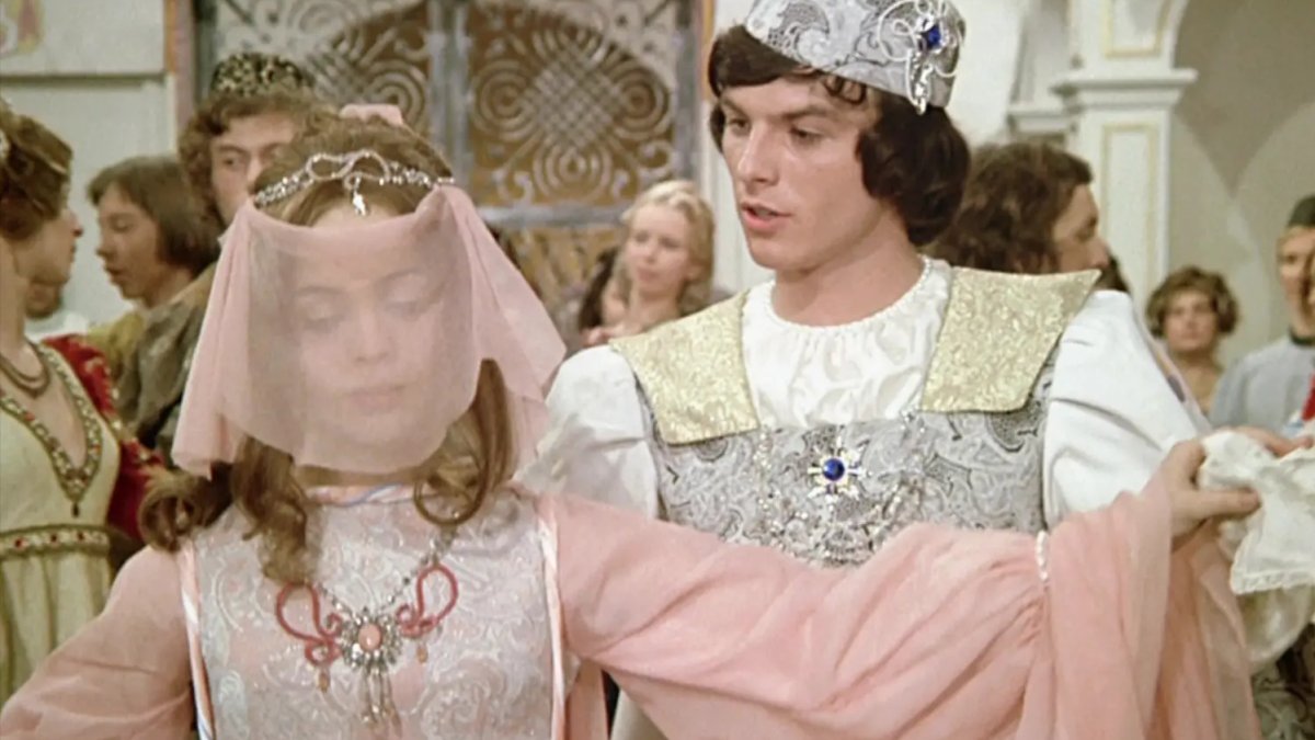 Tři oříšky pro Popelku