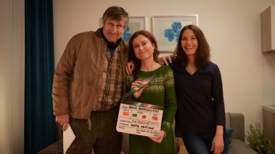 Začalo natáčení nového filmu režisérky Evy Toulové Deník shopaholičky. 