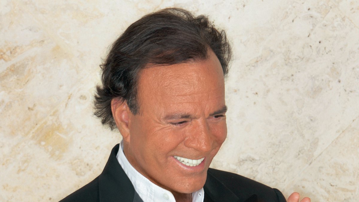 Julio Iglesias