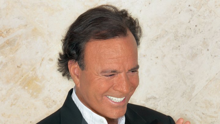 Julio Iglesias