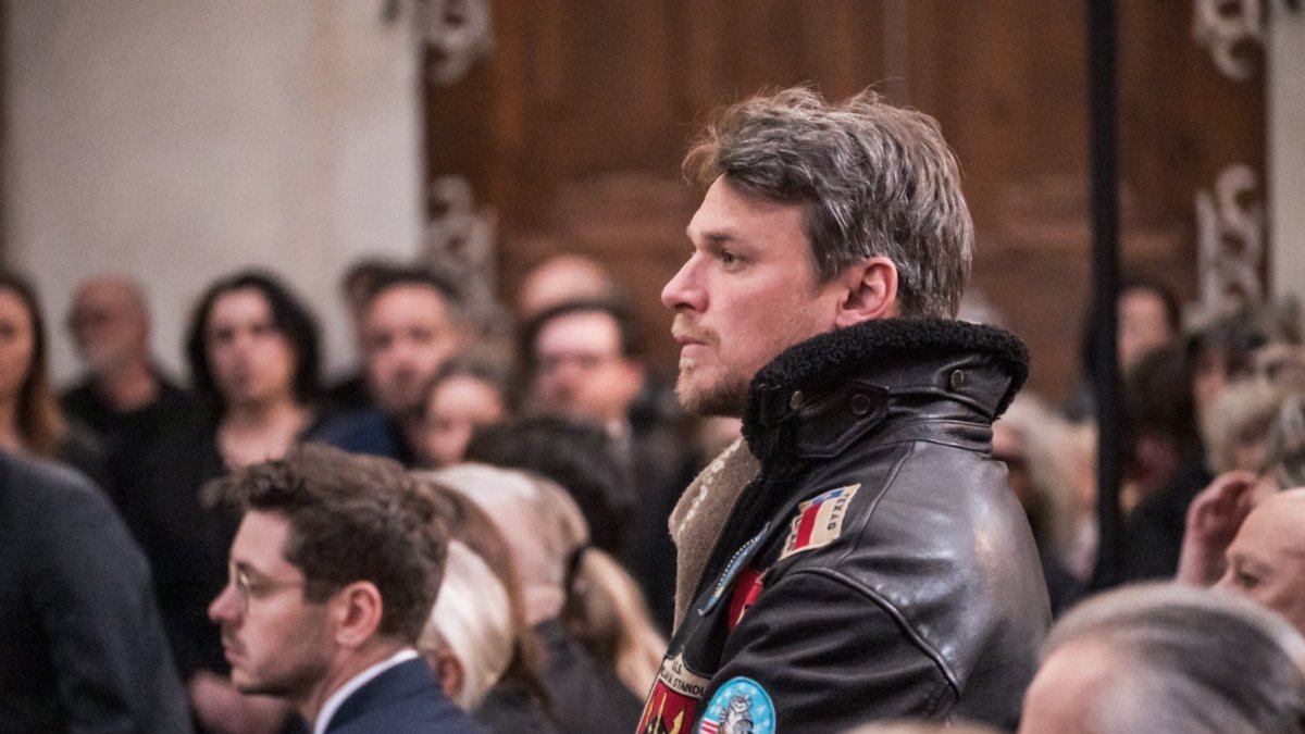 Češi se rozloučili s hercem Janem Potměšilem